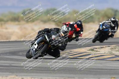 media/Nov-16-2025-Race Pace (Sun) [[8c5fa54630]]/Verified Riders/7-Turn 4 (1155am)/